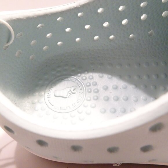 NWT Native Jefferson Skip Blue Shell White Water Play Shoes Size C 7 - Picture 3 of 7